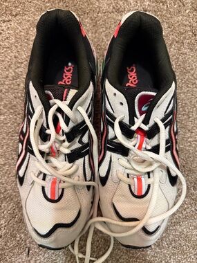 ASICS White Black Coral Lace-Up Running Shoes